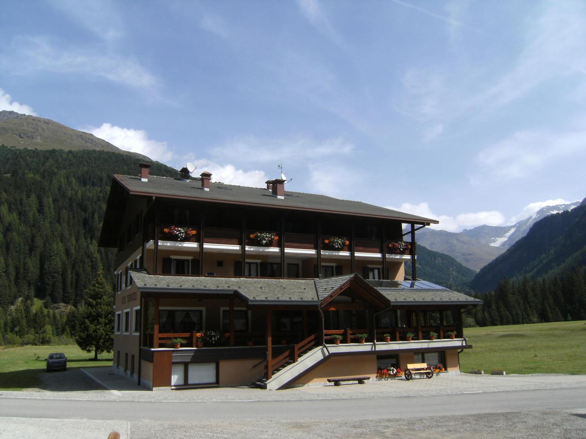 Albergo Thurwieser Santa Caterina Valfurva Bagian luar foto